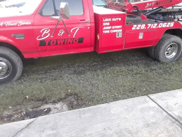 B&T TOWING - photo 3