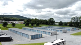 Storage World