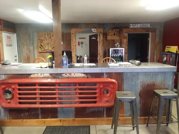 Oakcrest Auto Sales - photo 3