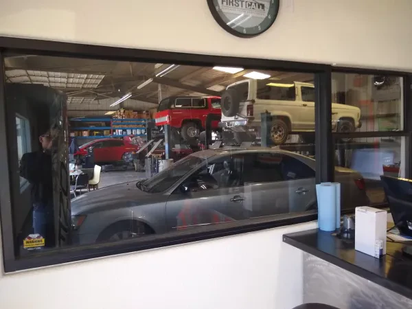 Yepez Auto Parts - photo 4