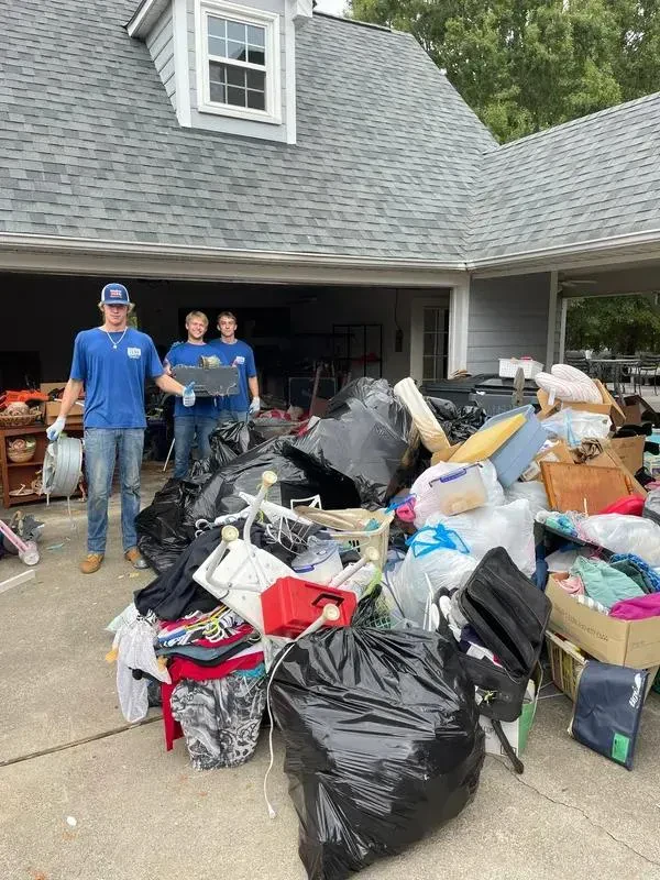 American Junk Removal - photo 3