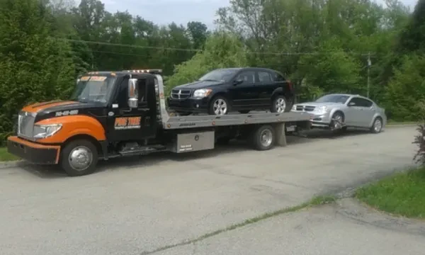 Pine Tree Towing & Recovery - photo 2