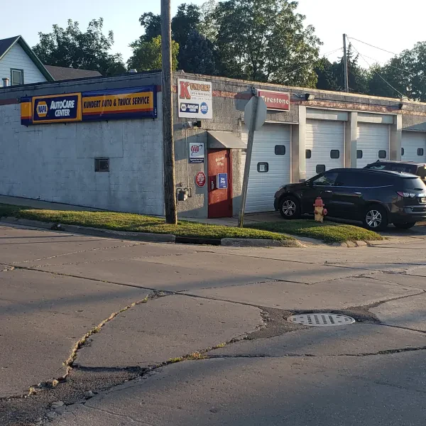 Kundert Auto & Truck Service Inc. - photo 2
