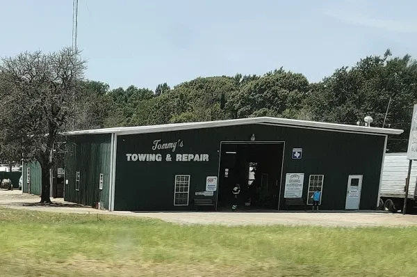 Tommy's Towing and Repair, Inc. - photo 2