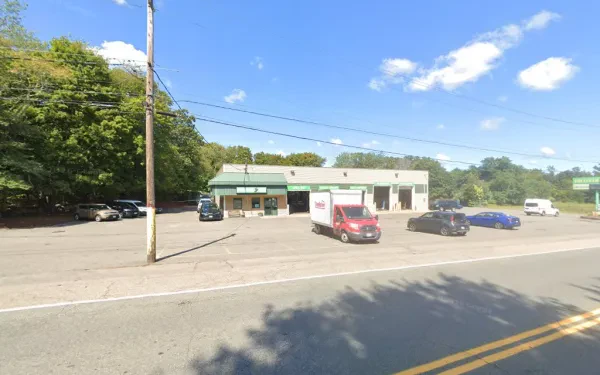 Sullivan Tire Commercial Truck Center - photo 4