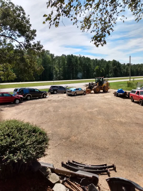 Lamar Auto Salvage Inc. - photo 4