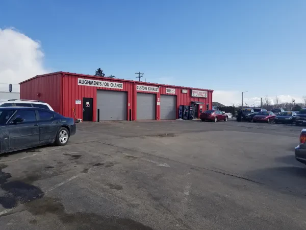 Ramirez Auto Repair & Towing LLC - photo 2