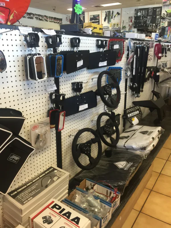 Bullhead Auto and Marine Superstore - photo 4