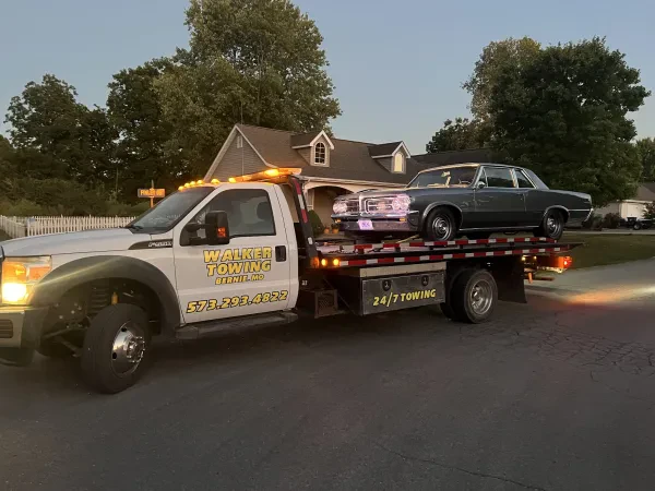 Walker Towing and Recovery - photo 2