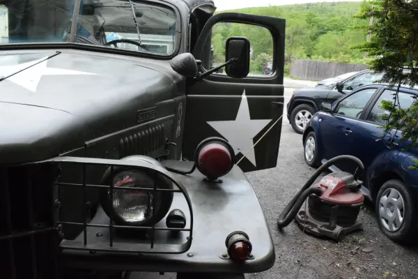 Troy's Garage - photo 3