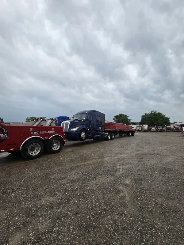FOMBY & SONS TOWING , TRUCK & TIRE REPAIR - photo 3