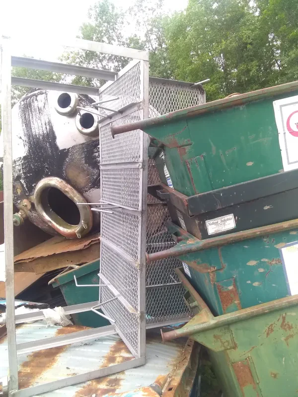 Don's Salvage - photo 3