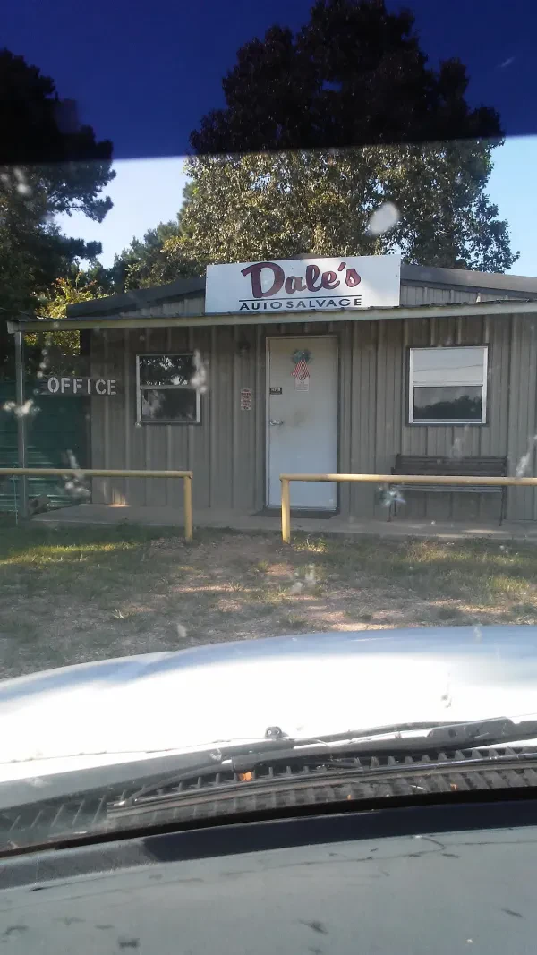 Dale's Truck & Auto Salvage - photo 3