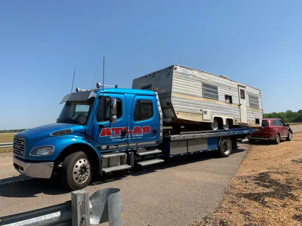 Atlas Recovery & Towing - photo 2