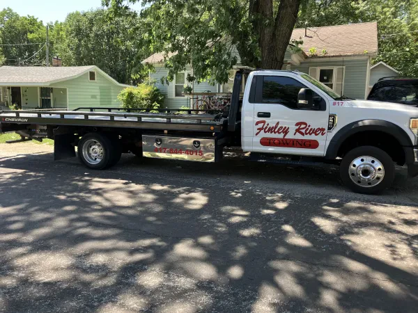 Finley River Towing - photo 2