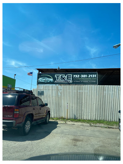 T & E Auto Wreckers Inc JunkYard in Avenel (NJ) - photo 4