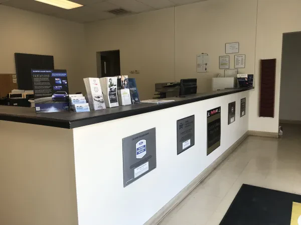 Causeway Collision Center - photo 2