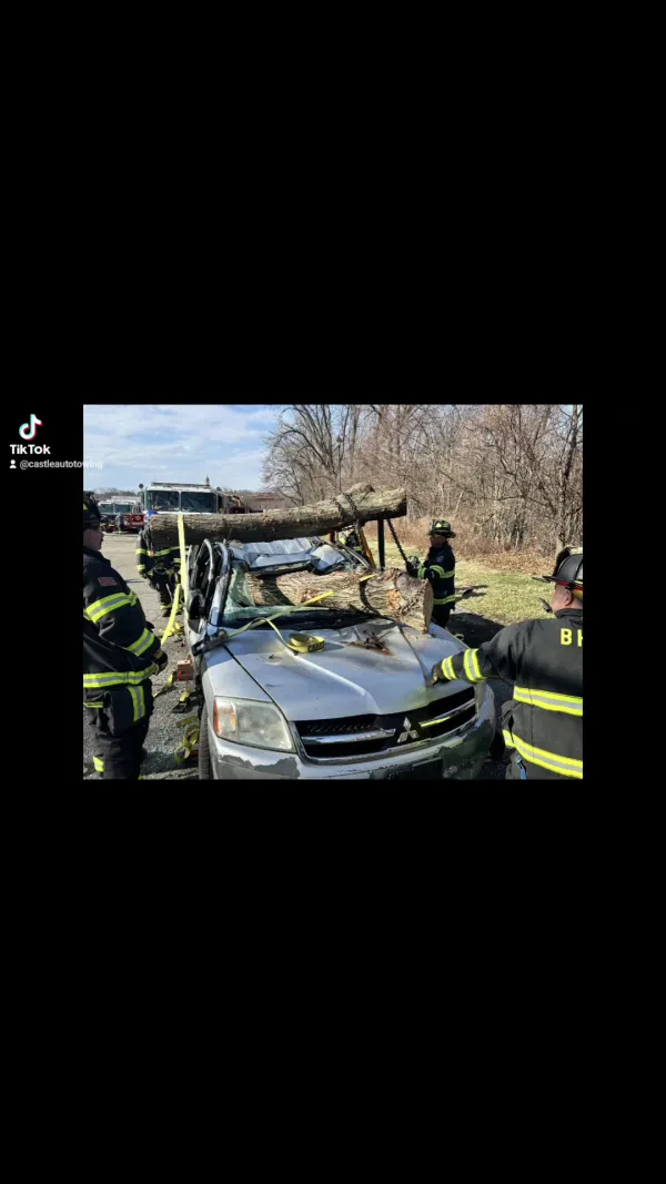 Castle Auto & Towing Inc. - photo 2