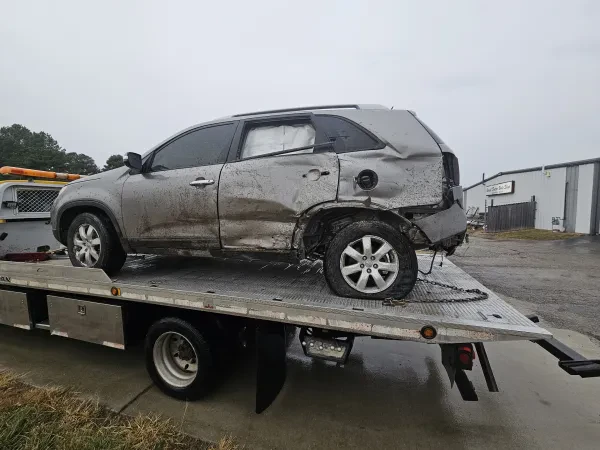 Wreck Doctor Body Shop - photo 4