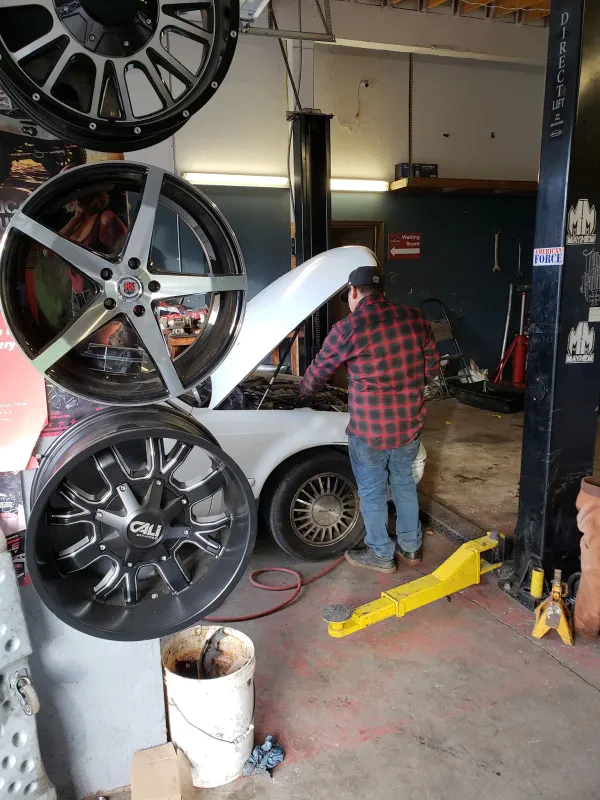 Pinto Tire & Autocare - photo 3