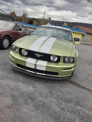 Kensinger's Auto Village