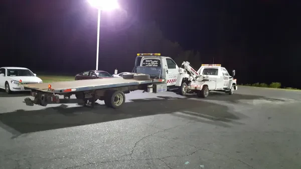 Dickey Wrecker Service - photo 4