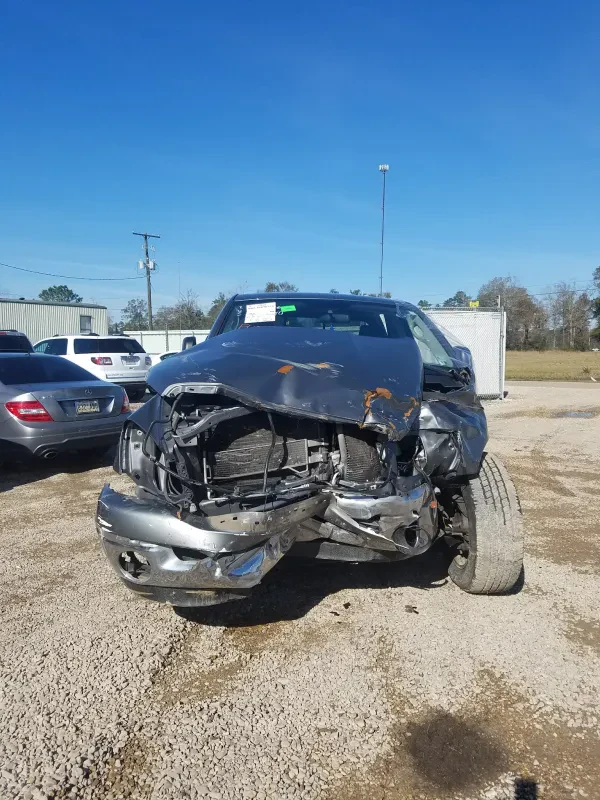 Insurance Auto Auctions - photo 2