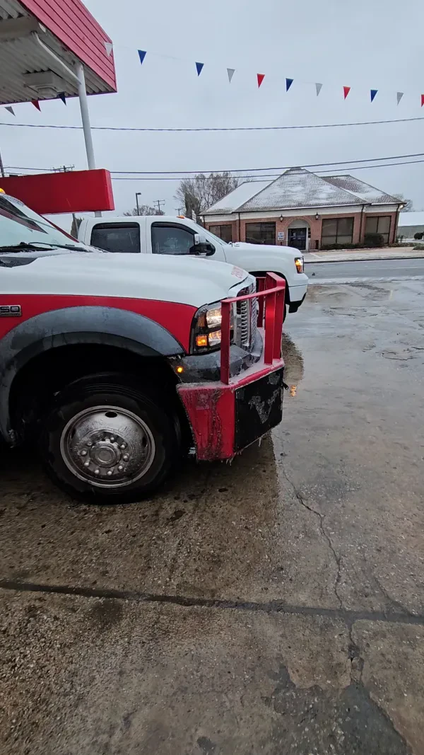 Roberson Brothers Gas & Service 24 Towing - photo 2