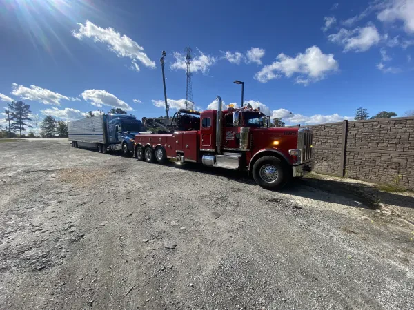 P J Towing & Recovery LLC - Heavy Duty Towing - photo 3