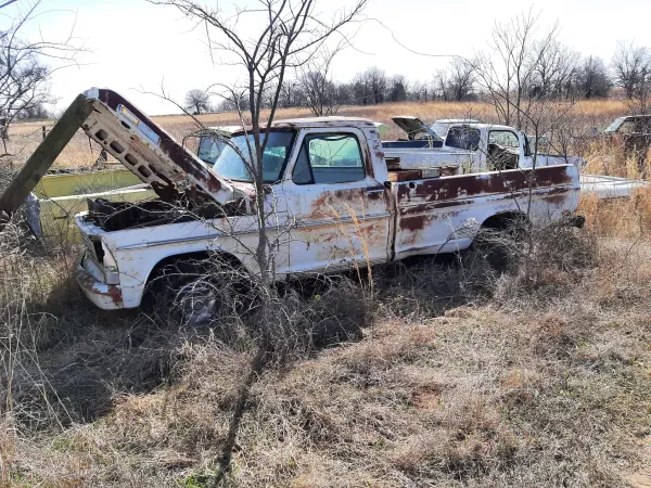 Frank's Garage Auto Sales - photo 3