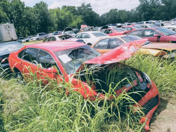 Henderson Auto Parts - photo 2