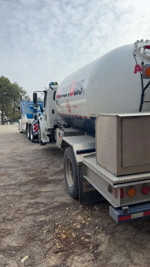 Bostick BP & Towing - photo 4