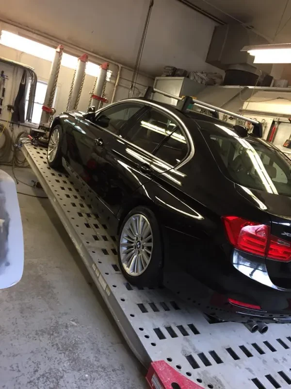 Wes' Autobody Works - photo 3