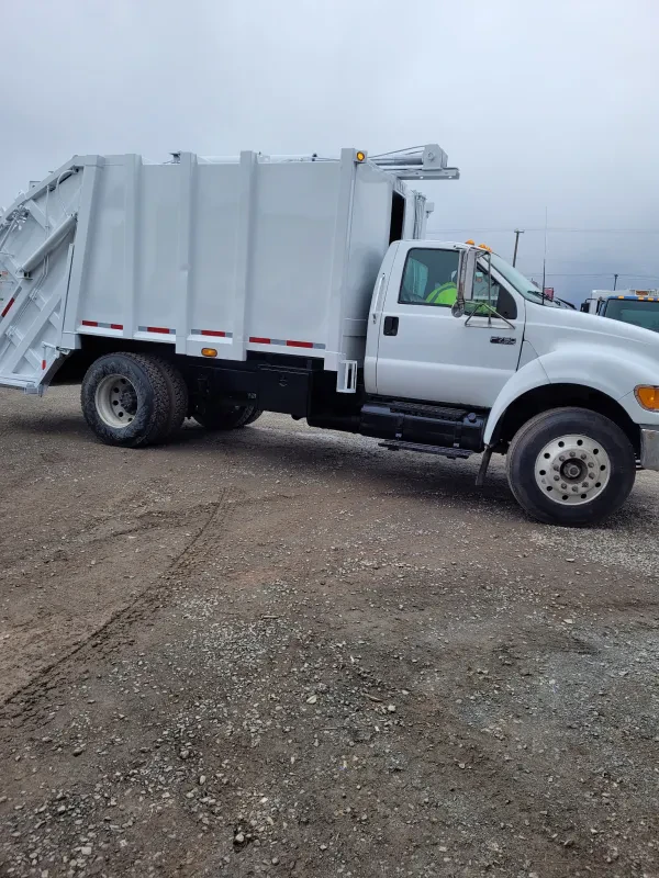 Tom's Truck Sales, LLC - photo 2