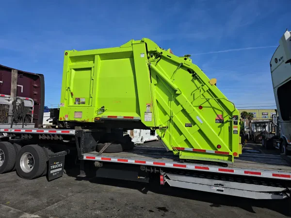 Tom's Truck Sales, LLC - photo 4
