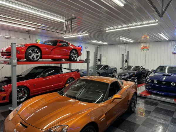 AUTO GALLERY - photo 2
