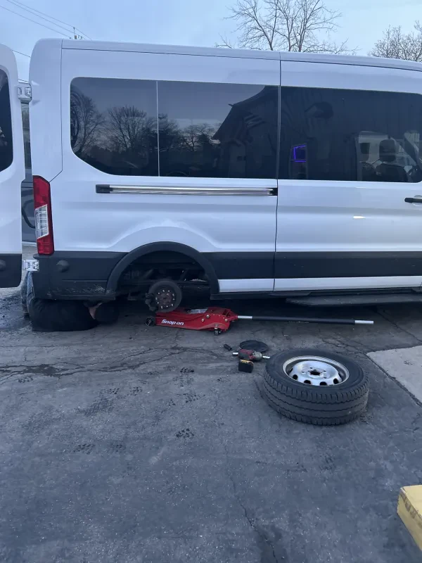 Kaylee's Towing - photo 3