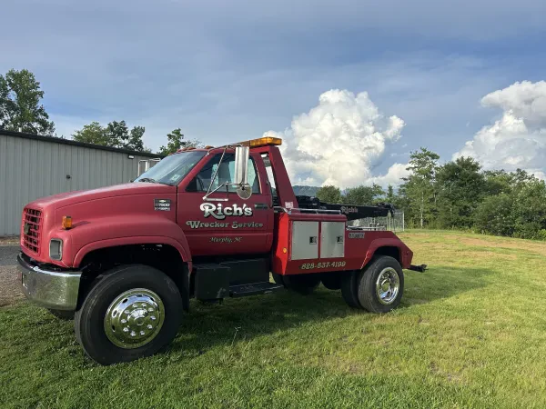 Rich’s Wrecker Service - photo 2