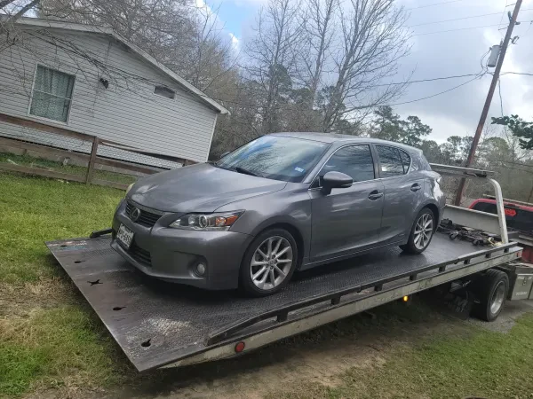 Rush Hour Towing Inc - photo 3