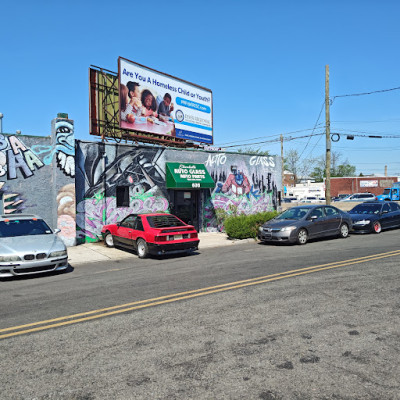 Elizabeth Auto Glass & Auto Wrecking Co. Inc. JunkYard in Elizabeth (NJ) - photo 3