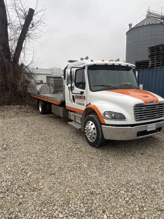 Toebbens Towing