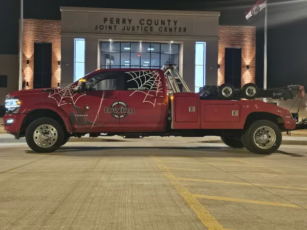 Perry County Towing - photo 4