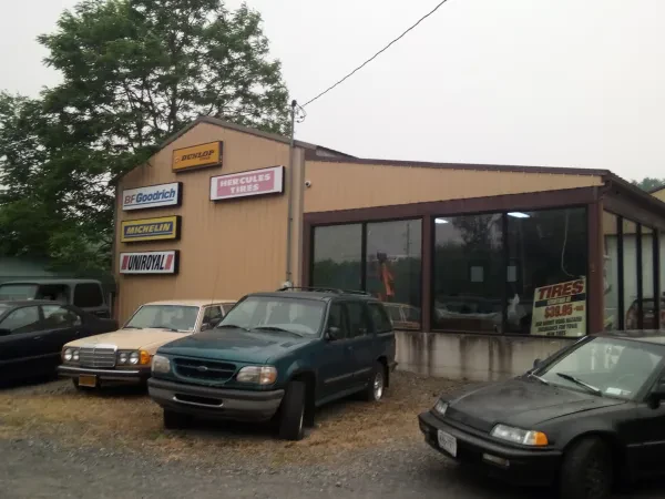 Wolfie's Tire Warehouse & Car - photo 2