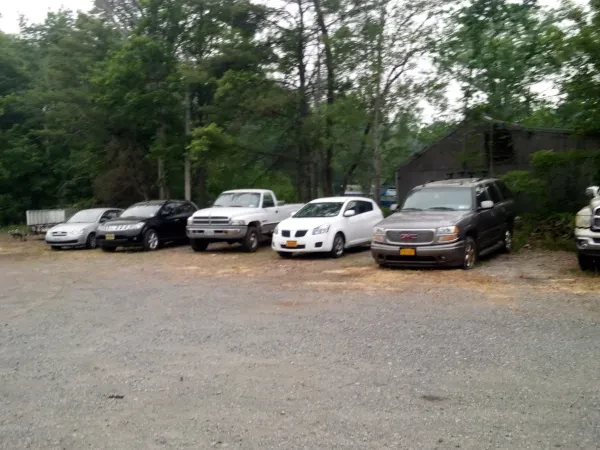 Wolfie's Tire Warehouse & Car - photo 3