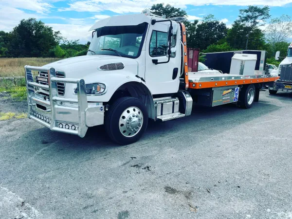 Absolute Towing And Auto Repair - photo 2