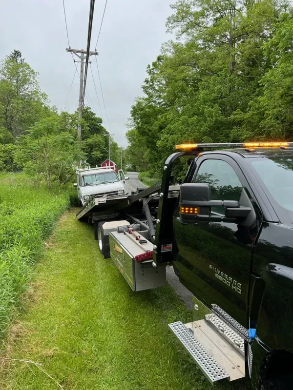 Absolute Towing And Auto Repair - photo 4
