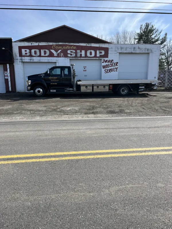 American Auto & Truck Towing - photo 2