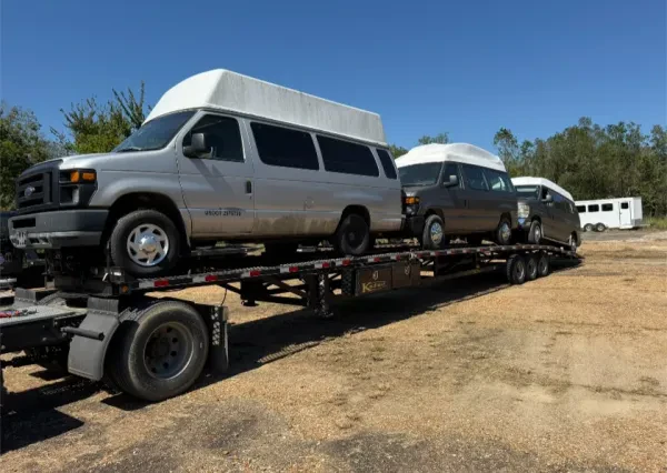 Touches of Class Towing & Recovery - photo 3