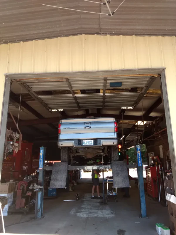 J & J Brake Exhaust & Wrecker - photo 2