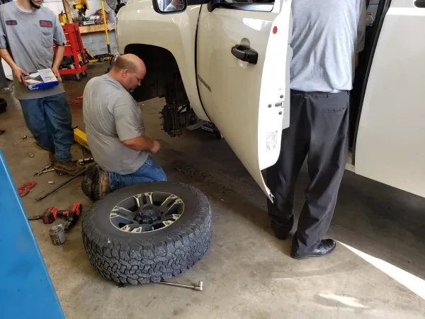 Hatcher's Auto Repair LLC - photo 2